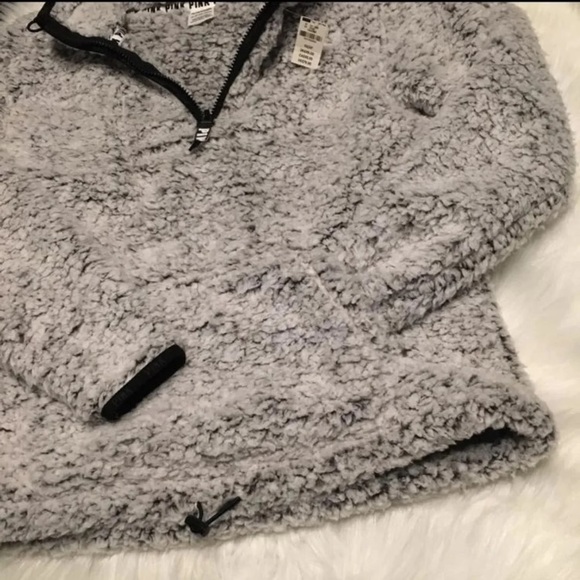 Victoria’s Secret Pink Sherpa Quarter Zip - Picture 4 of 4